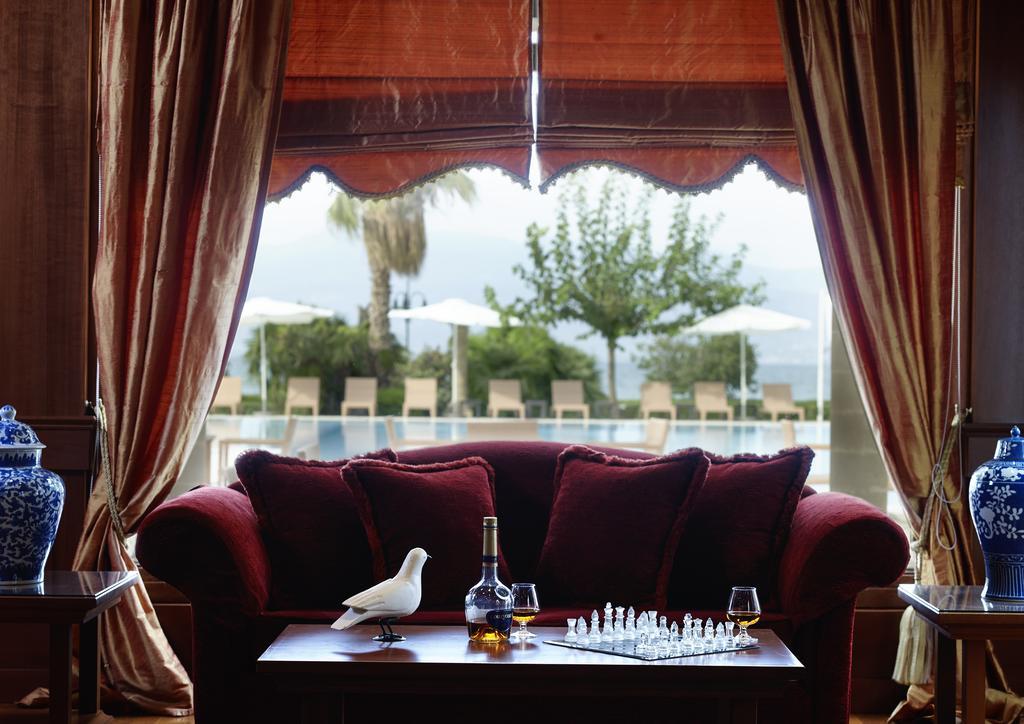 Mitsis Galini Resort